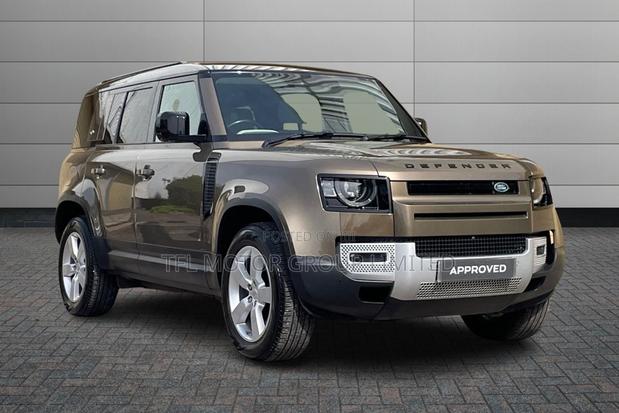 Land Rover Defender 2020 Gold