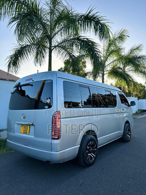 Toyota Lite-Ace 2007 Silver