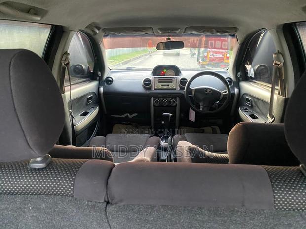 Toyota IST 2005 Black