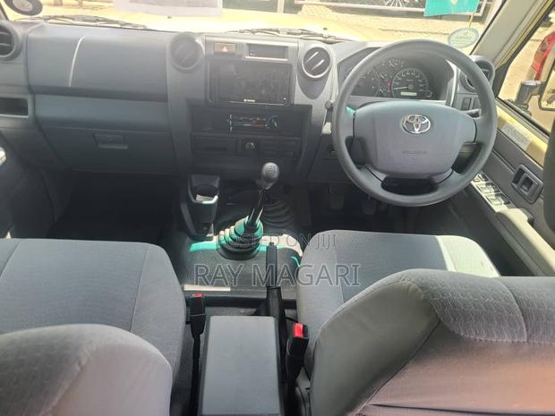 Toyota Land Cruiser 2022 Brown