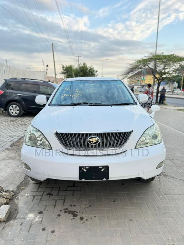 Toyota Harrier 2006 White