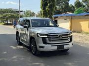 Toyota Land Cruiser 2023 White for sale