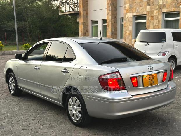 Toyota Premio 2004 Silver