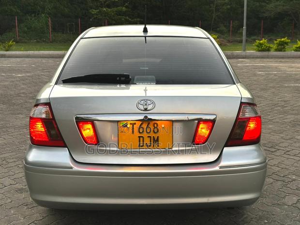 Toyota Premio 2004 Silver