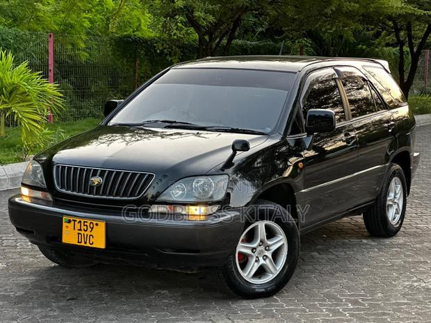 Toyota Harrier 2001 Black
