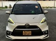 Toyota Sienta 1.5 AWD 2016 White for sale