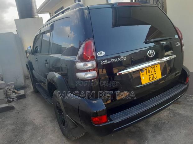 Toyota Land Cruiser Prado 2007 Black