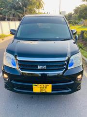 Toyota Noah 2006 Black for sale