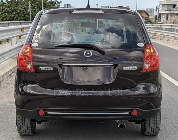 Mazda Verisa 2010 Burgundy