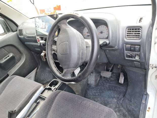 Suzuki Every Wagon 2004 Pearl