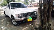 Toyota Hilux 2.5 Cab 2005 White for sale