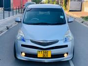 Toyota Ractis 2008 Silver for sale