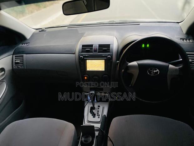 Toyota Axio 2006 Silver