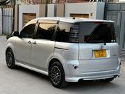 Toyota Sienta 2005 Silver for sale