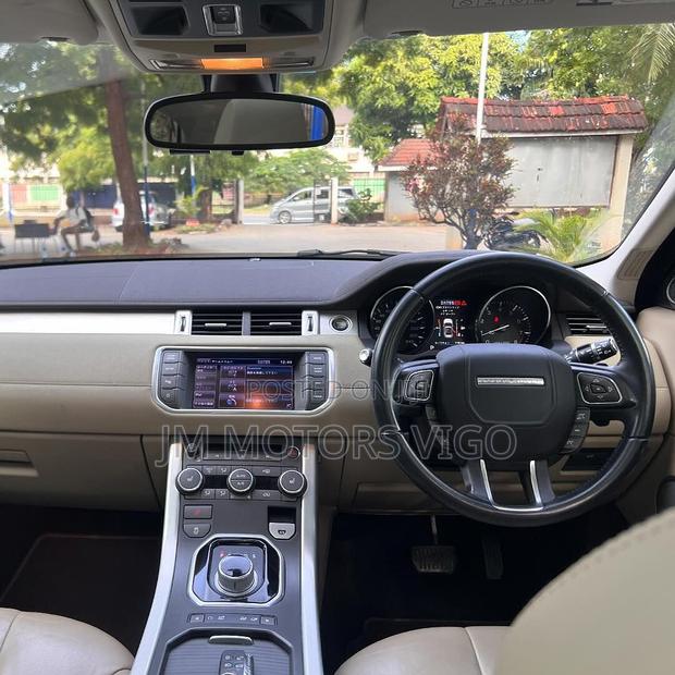Land Rover Range Rover Evoque 2015 Pearl