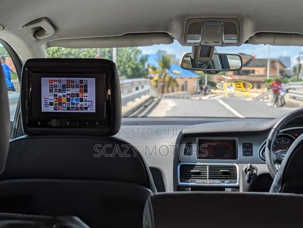 Audi Q7 2010 Black