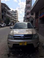 Toyota Fortuner 2004 Silver for sale