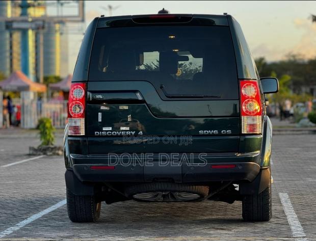 Land Rover Discovery 2013 Green