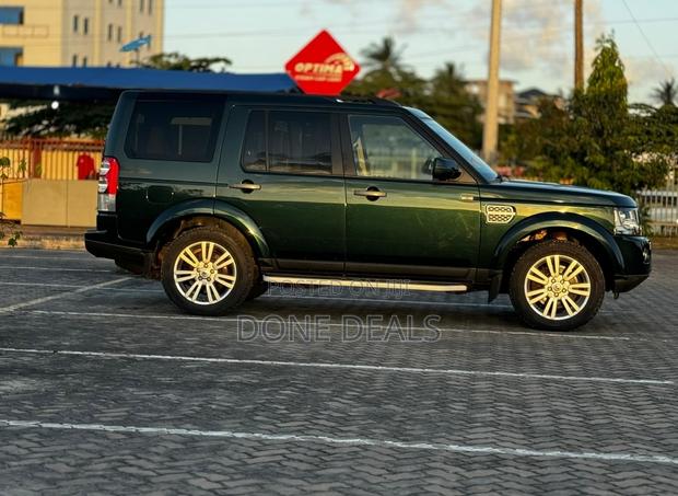 Land Rover Discovery 2013 Green