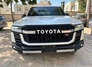 Toyota Land Cruiser 2023 White for sale
