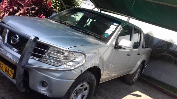 Nissan Navara 2007 Silver
