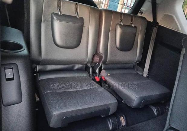 Toyota Land Cruiser Prado 2017 Gray