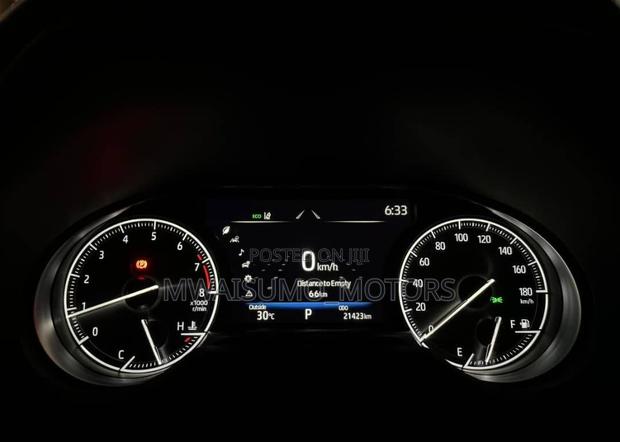 Toyota Harrier 2022 Black