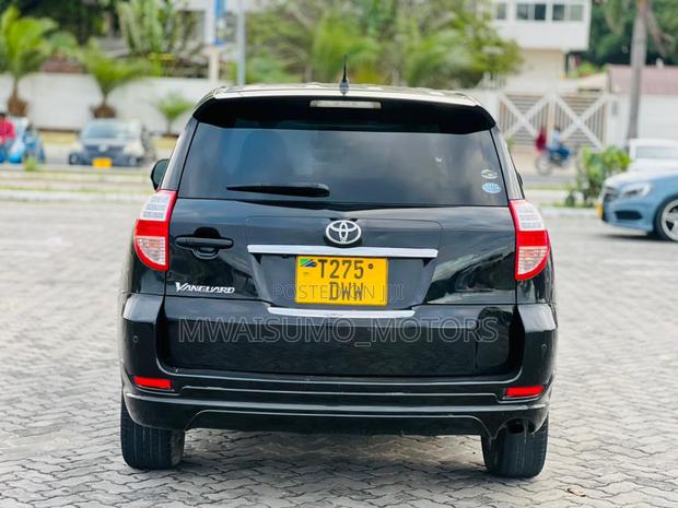 Toyota Vanguard 2009 Black