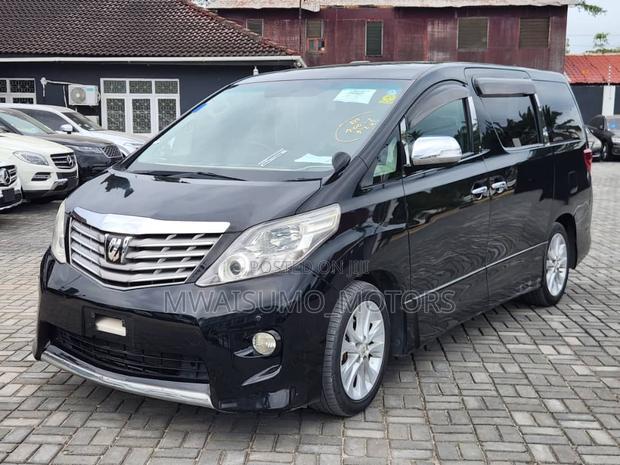 Toyota Alphard 2010 Black