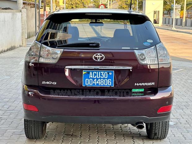 Toyota Harrier 2005 Burgundy