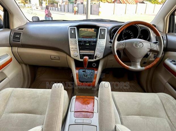 Toyota Harrier 2005 Burgundy