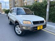 Toyota RAV4 1994 Off white for sale