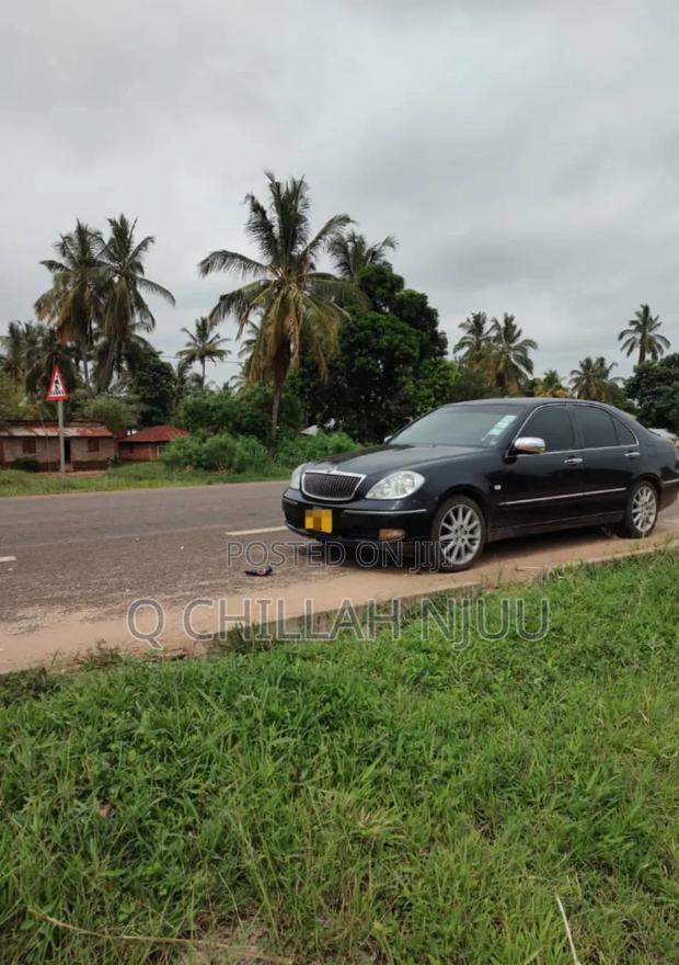 Toyota Brevis 2002 Blue