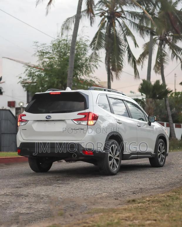 Subaru Forester 2019 Pearl