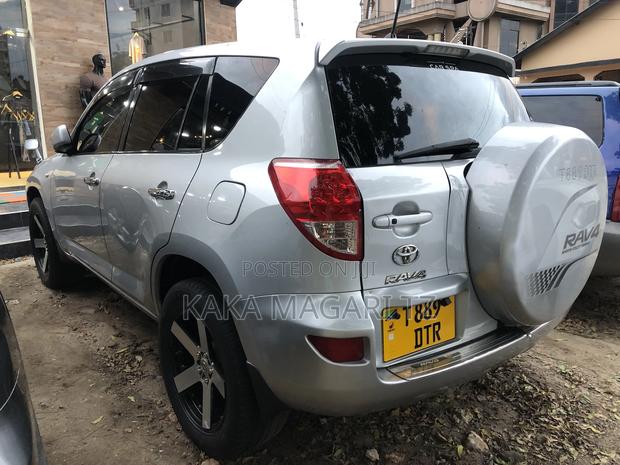 Toyota RAV4 2008 Silver