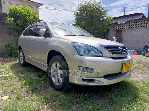 Toyota Harrier 2006 Silver