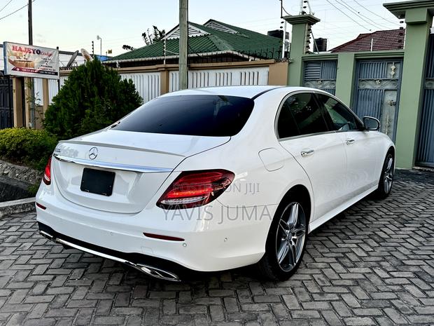 Mercedes-Benz E250 2017 White