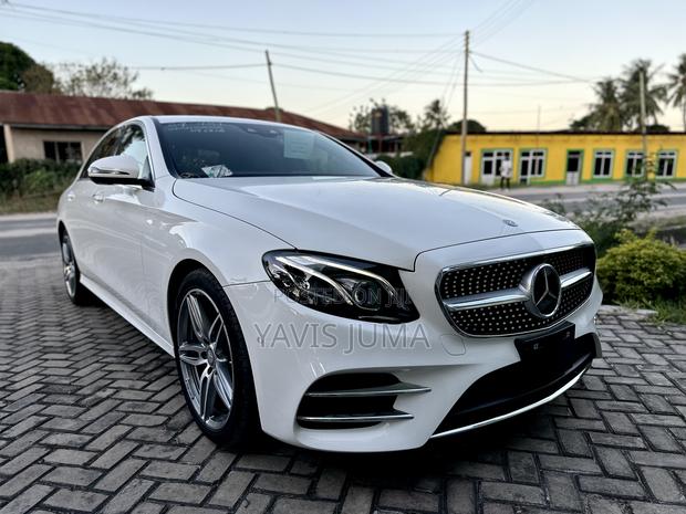 Mercedes-Benz E250 2017 White