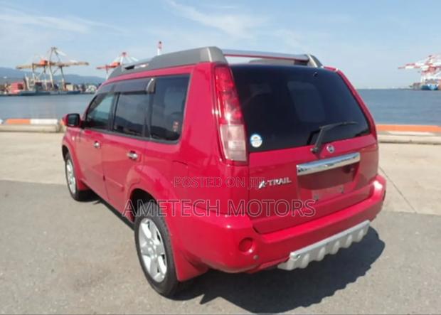 Nissan X-Trail 2.2 dCi 4x4 Comfort 2006 Red