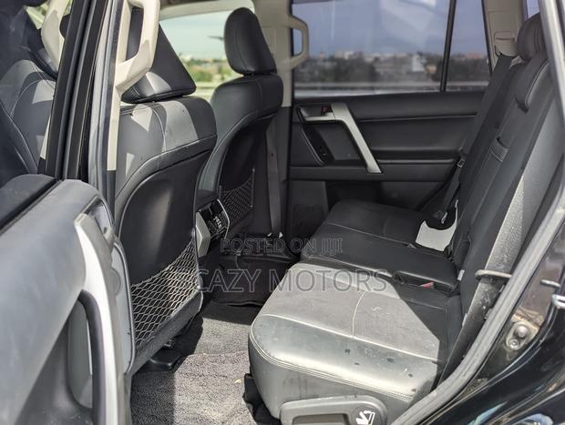 Toyota Land Cruiser 2021 Black