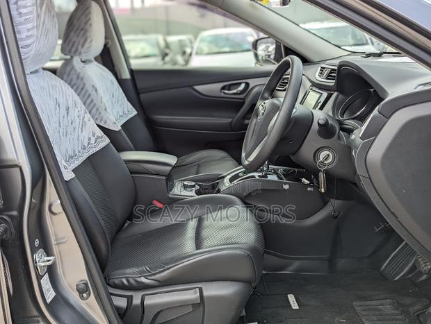 Nissan X-Trail 2014 Gray