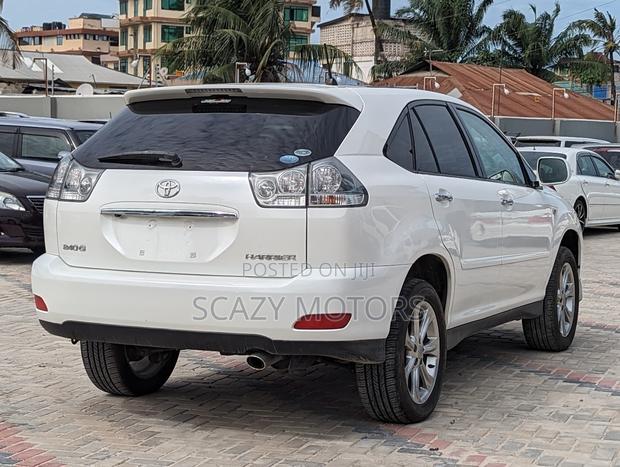 Toyota Harrier 2008 White