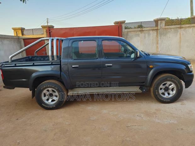 Toyota Hilux 2000