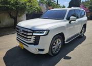 Toyota Land Cruiser 2022 White for sale