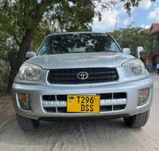 Toyota RAV4 Automatic 2000 Silver for sale
