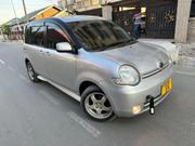 Toyota Sienta 2005 Silver for sale