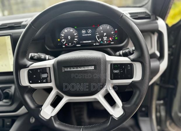 Land Rover Defender 2023 Gray