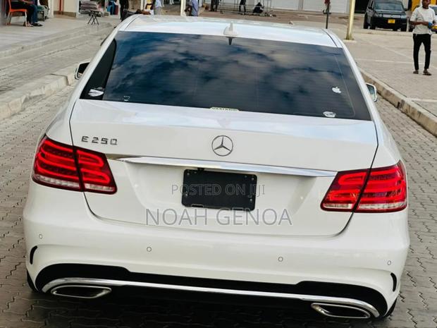Mercedes-Benz E200 2014 White