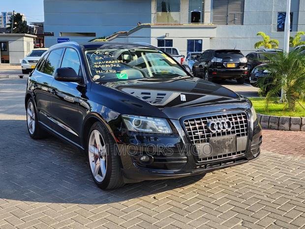 Audi Q5 2012 Black