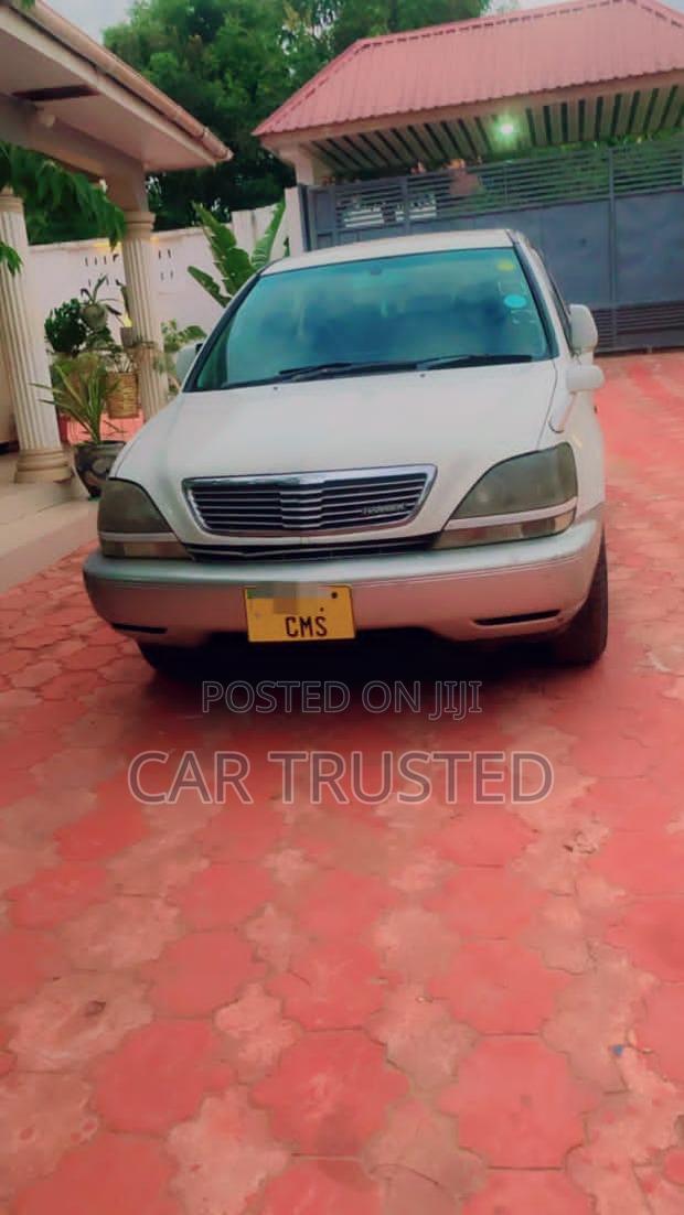 Toyota Harrier 2.4 2004 White